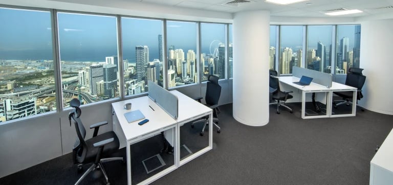 img_whats_on_almas_office