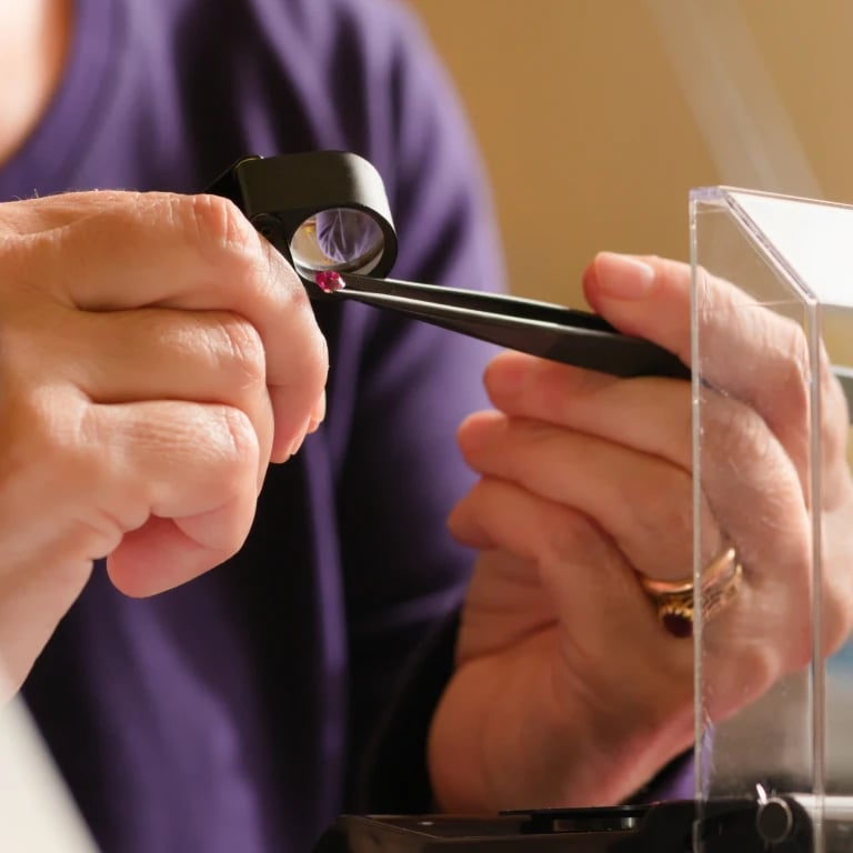 img-ecosystems-couloured-gemstone