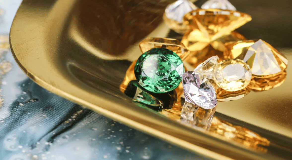 img-ecosystems-couloured-gemstone