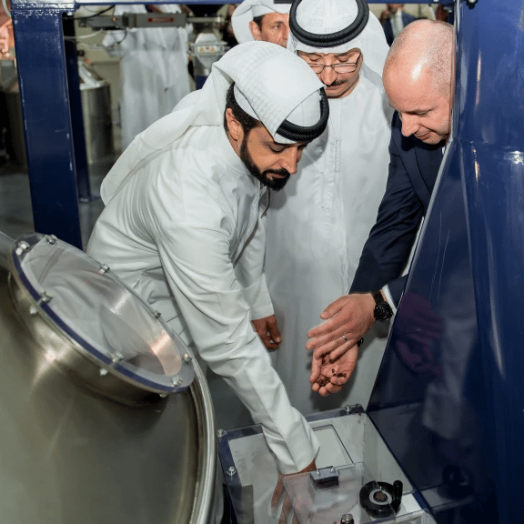  img-men-inspecting-machinery